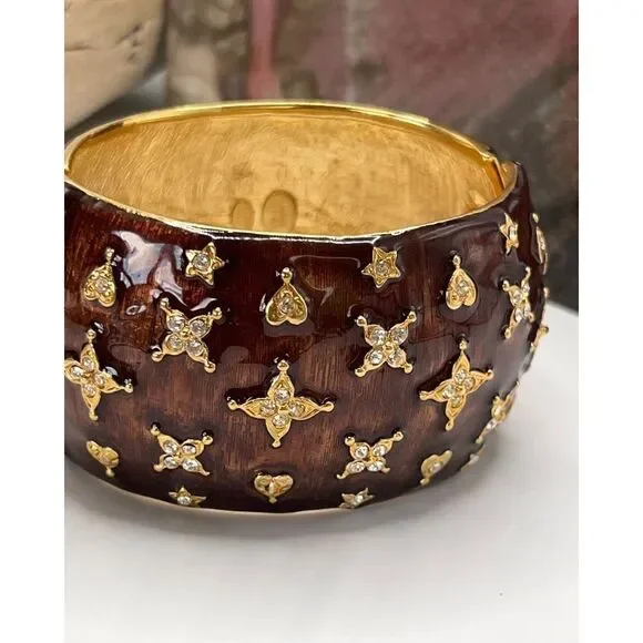 Bronze Enamel Gold & Crystal Kenneth Jay Lane Hearts & Star Bangle Bracelet - Picture 4 of 16